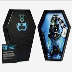 Monster High Haunt Couture Midnight Runway Frankie Stein Doll UNOPENED❗️