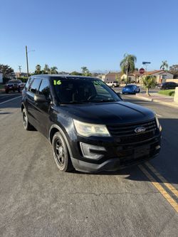 2016 Ford Explorer