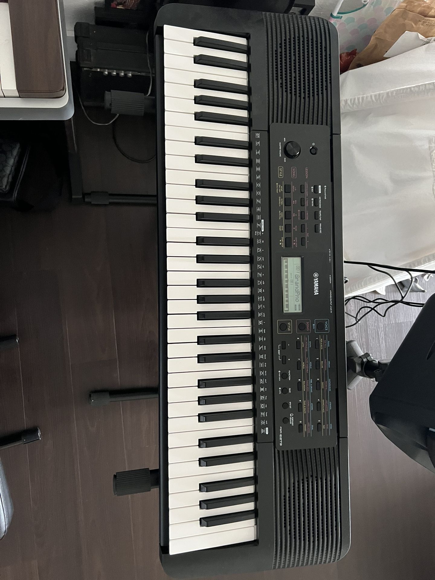 Yamaha Keyboard