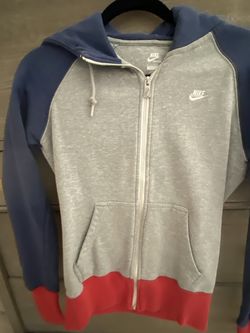 Sweaters / Jackets Each $5 If You Take Multiple Piece I Can Reduce Price On Some Pieces.