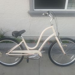 Women's 26" Electra townie 3i beach Cruiser