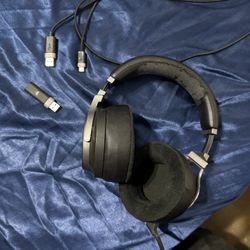 Corsair Virtuoso Wireless headset