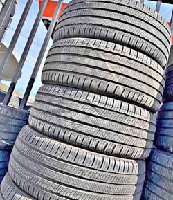 235/45/18 Michelin