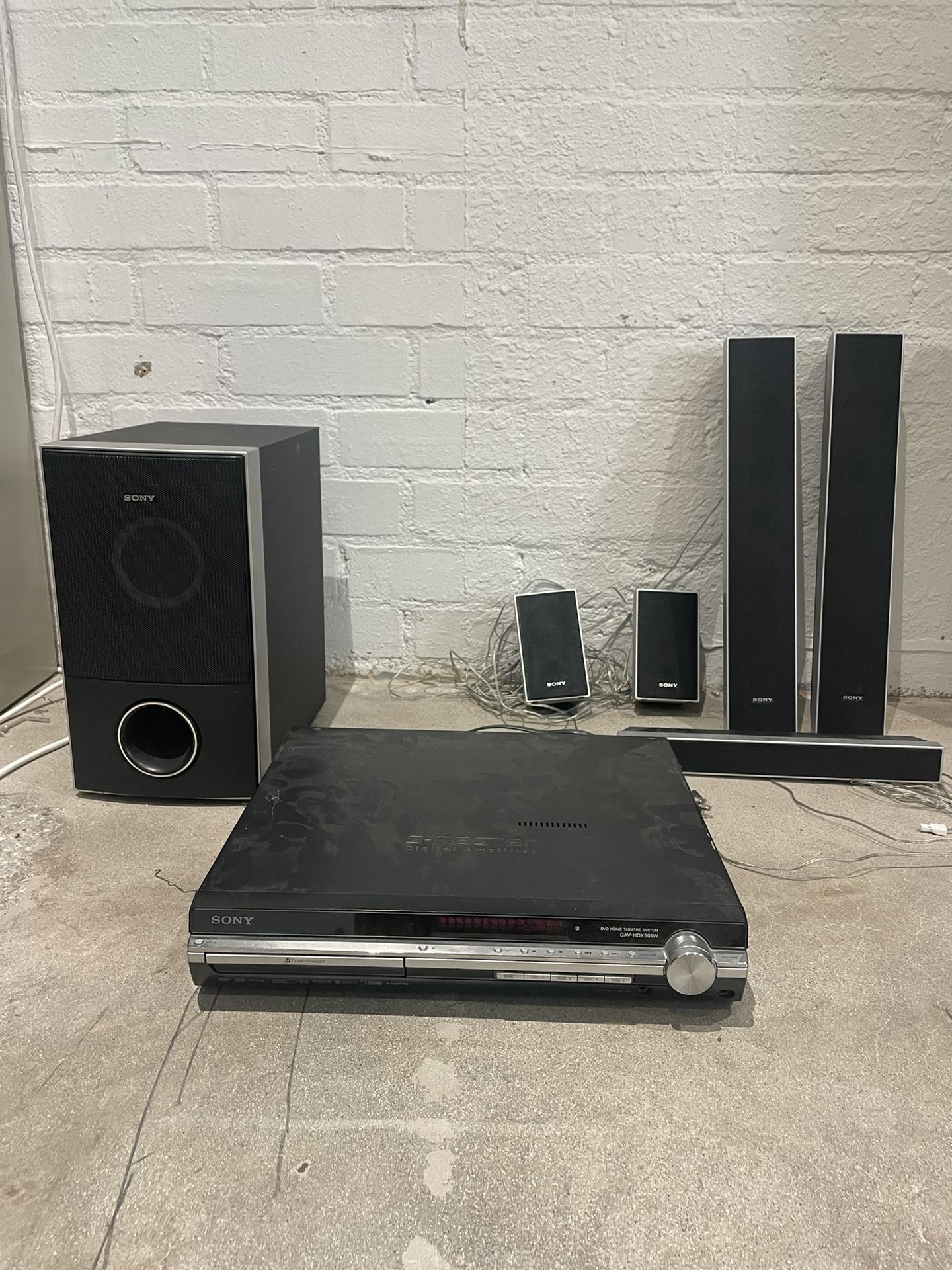 Sony Home Theater With Disk Changer And Speakers