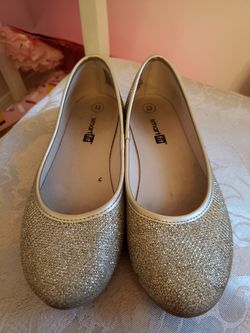 Smart fit Girls Golden Shoes - Size 13
