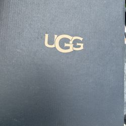 Men’s UGG Slippers 