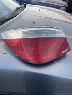 1 BMW 5 Series. Tail Light. 2008