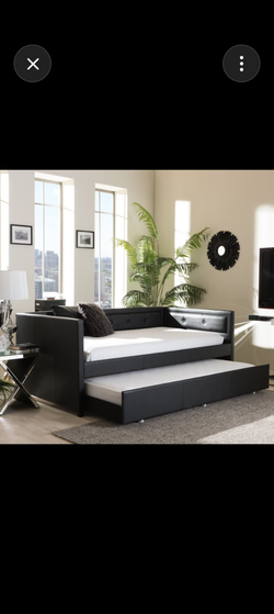 Twin day bed with bed underneath