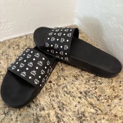 MCM Monogram Slides