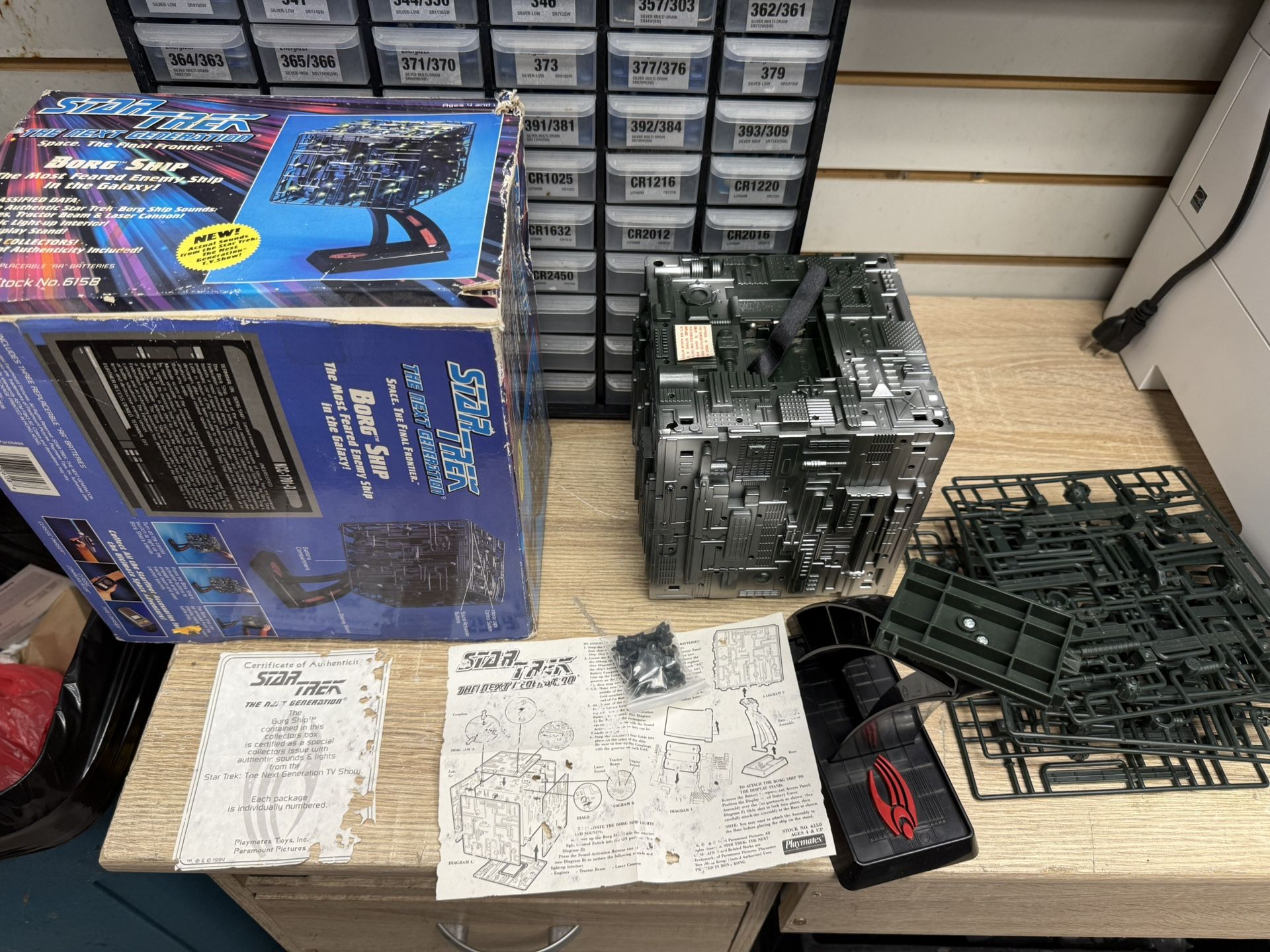 Star Trek The Next Generation BORG SHIP Cube 1994 Playmates Vintage