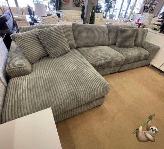 Brand New Sectionals Sofas Couchs 