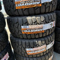 🚀🚀🇺🇸vendo Set De Llantas 33/12.50/R17 Arroyo RT LAS 4 Por $700