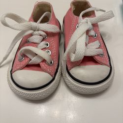 Baby girl converse