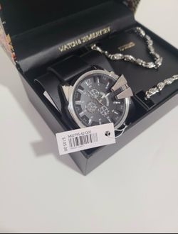 UNISEX Brand: Ed Hardy Condition: Brand New in Original Gift Box Color: Black / Silver Style: Watch & Jewelry Gift Set