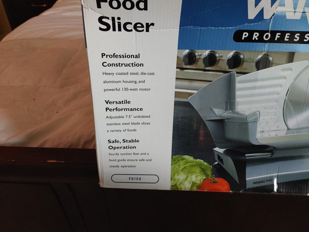 waring Pro food slicer for Sale in San Fernando, CA - OfferUp