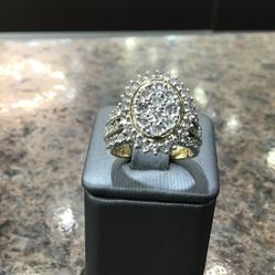 10k Gold With Diamond Ladies Ring On Special!!!