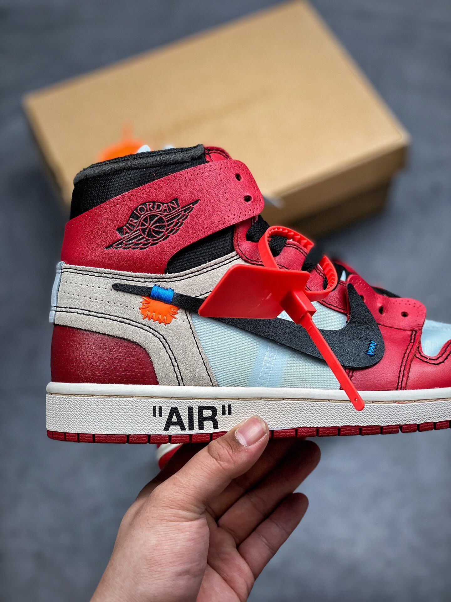 Jordan 1 Retro off White Chicago P1