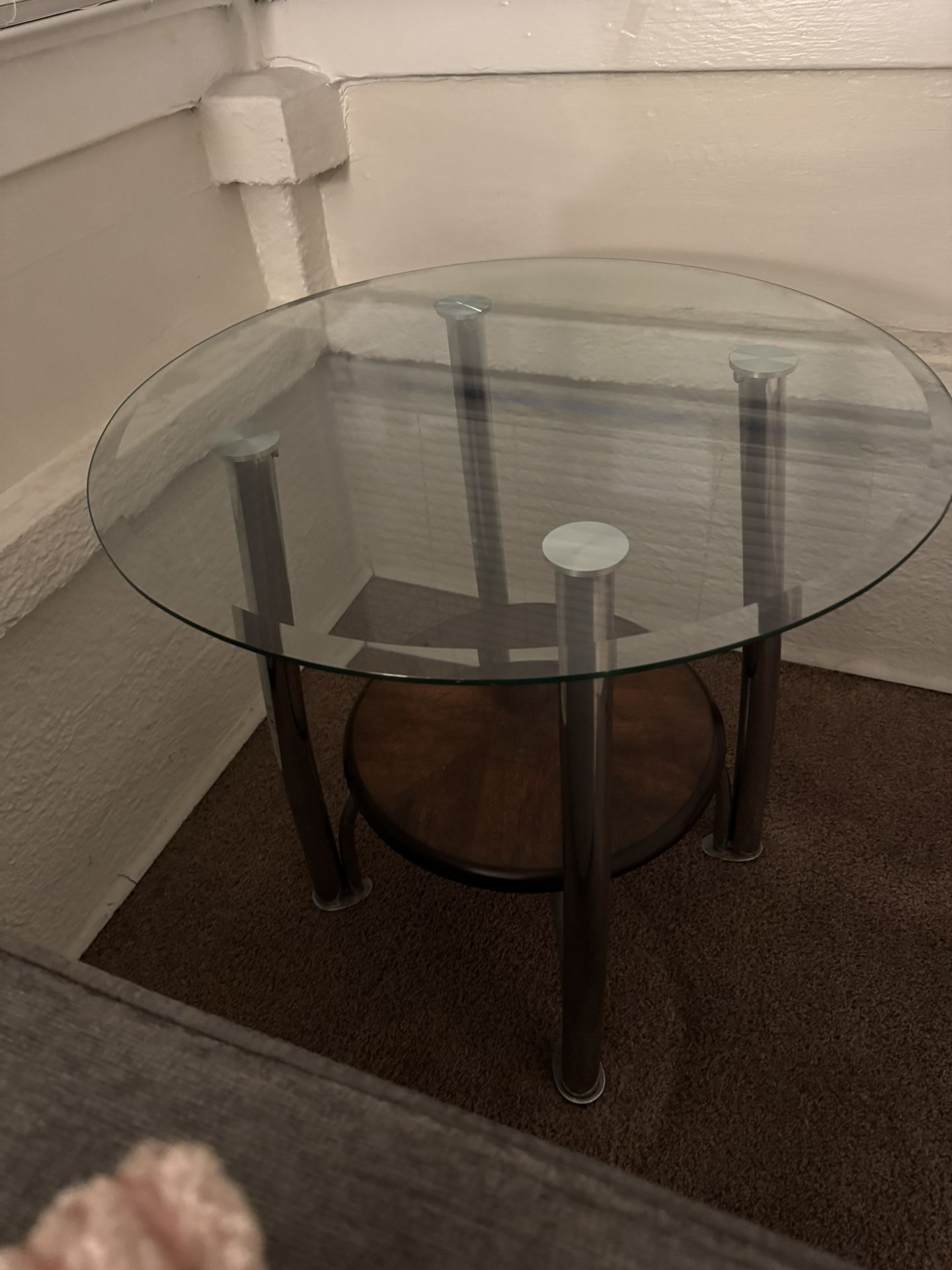 Corner Table