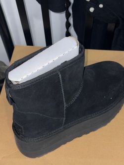 UGG Classic Mini Platform Boot Black