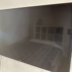 TV SAMSUNG 40-inch Class LED SMART TV  like NEW