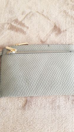 Wristlet/ Small wallet