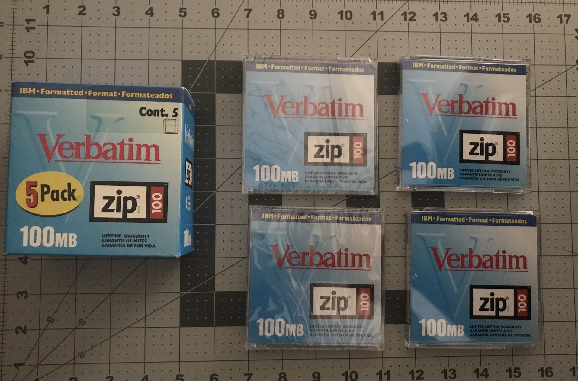 2 brand new factiory sealed IBM Verbatim Zip Disk 100MB w/ 2 opened never used