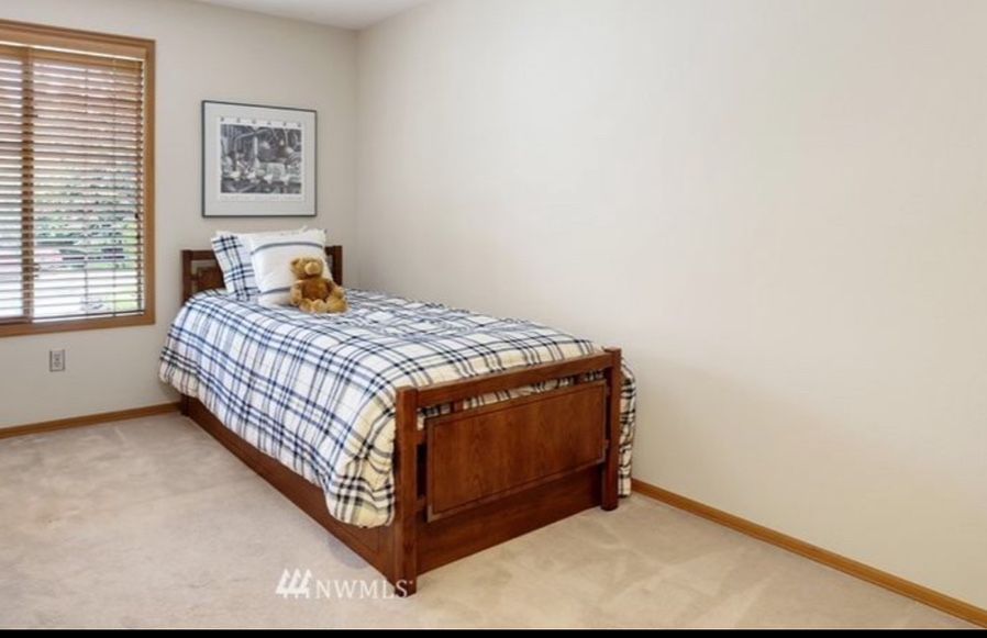 Dixie Furniture Desk Trundle Bed Bookshelves 