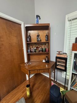Solid Wood Corner Desk with Hutch