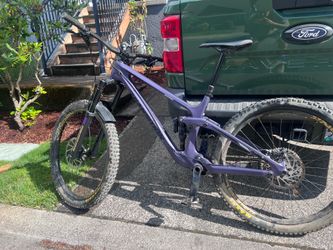 Transition Carbon Spire - Huckleberry w/ Nobl Carbon Wheelset