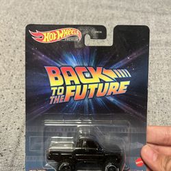 Hotwheels Premium Back To The Future 1987 Toyota Pickup