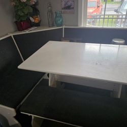 White Breakfast Nook With Bench