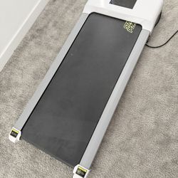 Walking Pad (Never Used) 89141