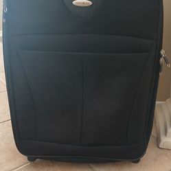 Samsonite Luggage - 25"