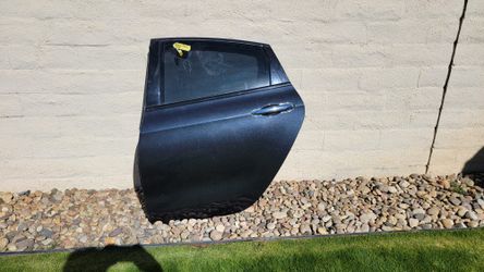 2014 Dodge Dart Drivers Side Door