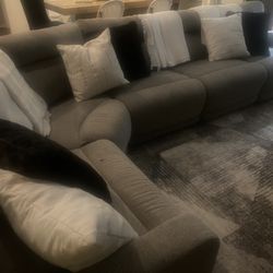 Ashley Colleyville Power Reclining Sectional 