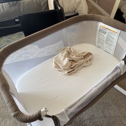 Bedside Basinet - FREE Used 10 Times 