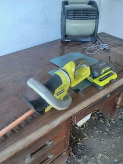Ryobi 40V Cordless Reciprocating Saw with Battery charger