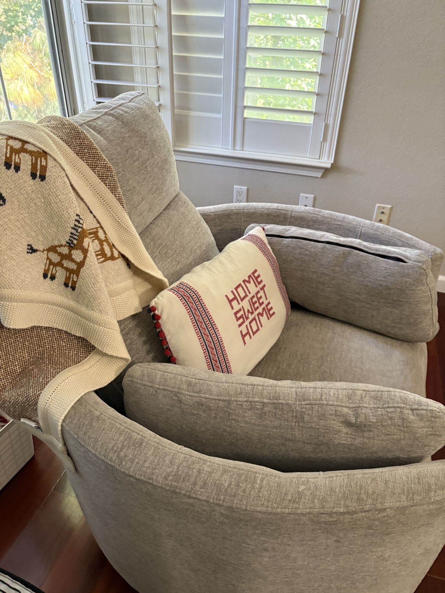 Living spaces Rayna Recliner