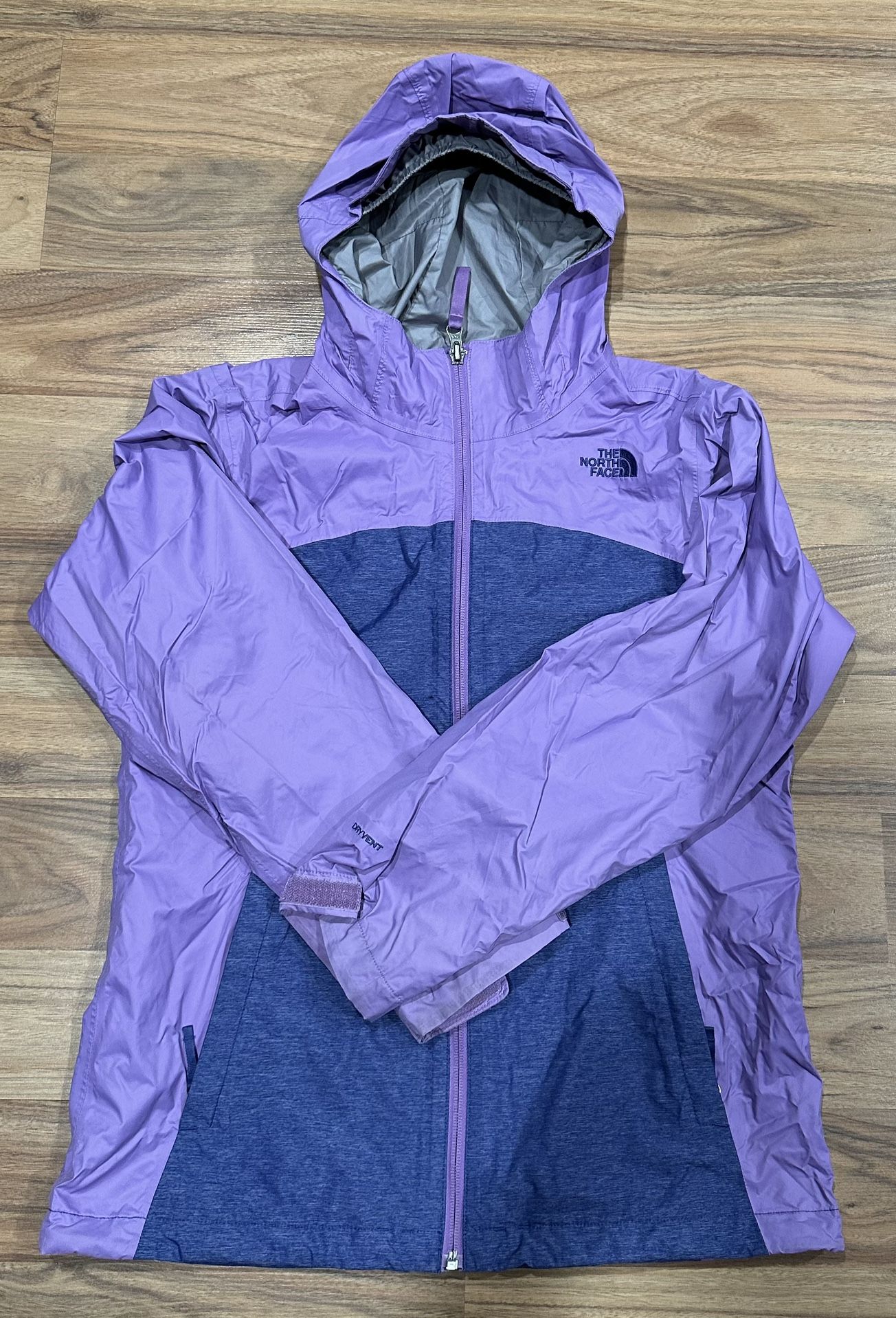The North Face girls rain jacket size L (14/16)