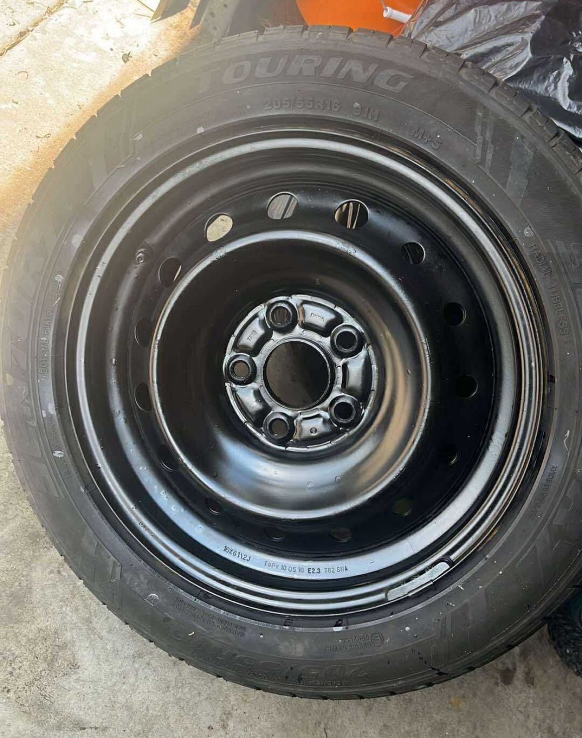 Wheel With The rim 205 -55 R 16