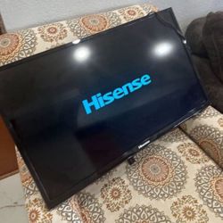 $45 Firm !! Hisense 32” TV. No Remote 