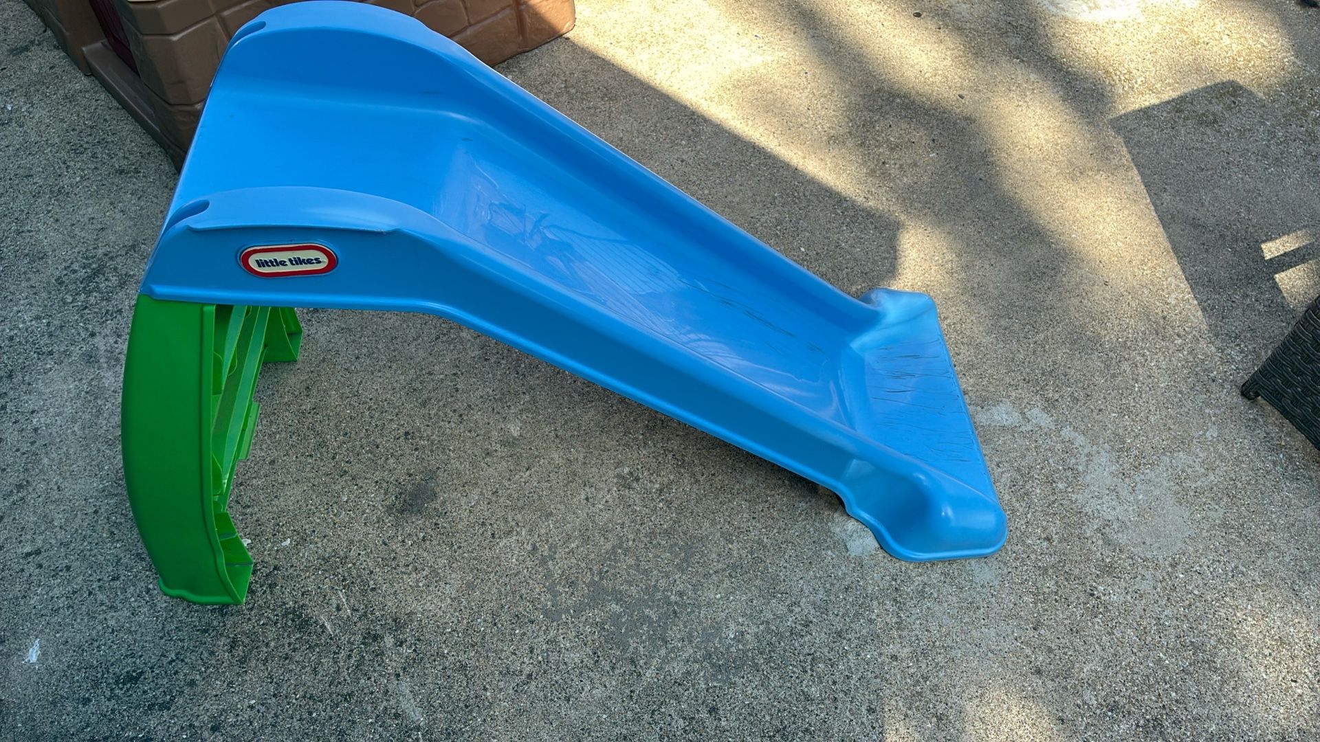 Little Tikes slide