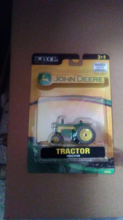 Ertl john deer die cast tractor new