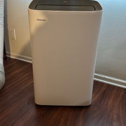 Toshiba Portable Air Conditioner 
