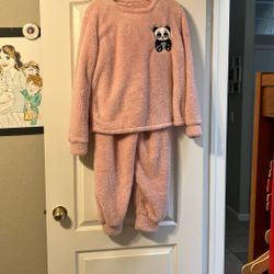 Fuzzy Lounging Outfit 