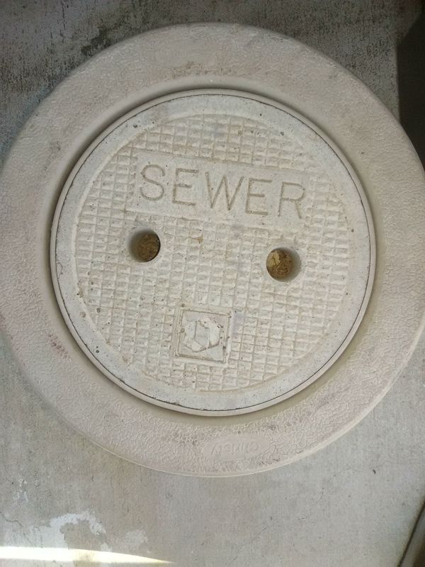 Concrete irrigation sewer box with lid or sewer cleanout box or