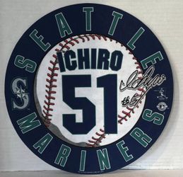 Seattle Mariner’s Ichiro 51 round pennant