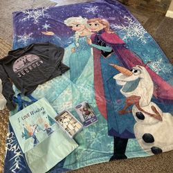 Disney’s Frozen Blanket, Sweater And Dominos Lot