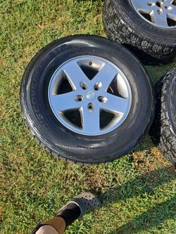 5 Jeep Wheels And Tires