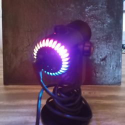 "Slightly Used" Moana  DM-30 USB Condenser Wireless Mic w/ 7 Diff RGB Led Light Settings & Sound Program